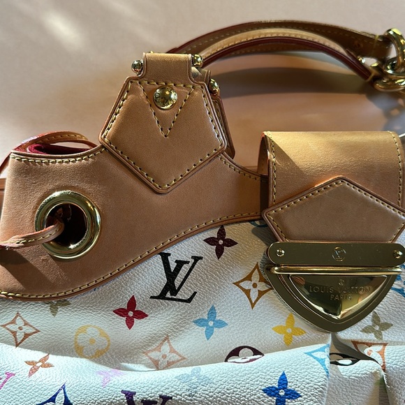 LOUIS VUITTON
Monogram Multicolor Ursula White - Picture 2 of 14